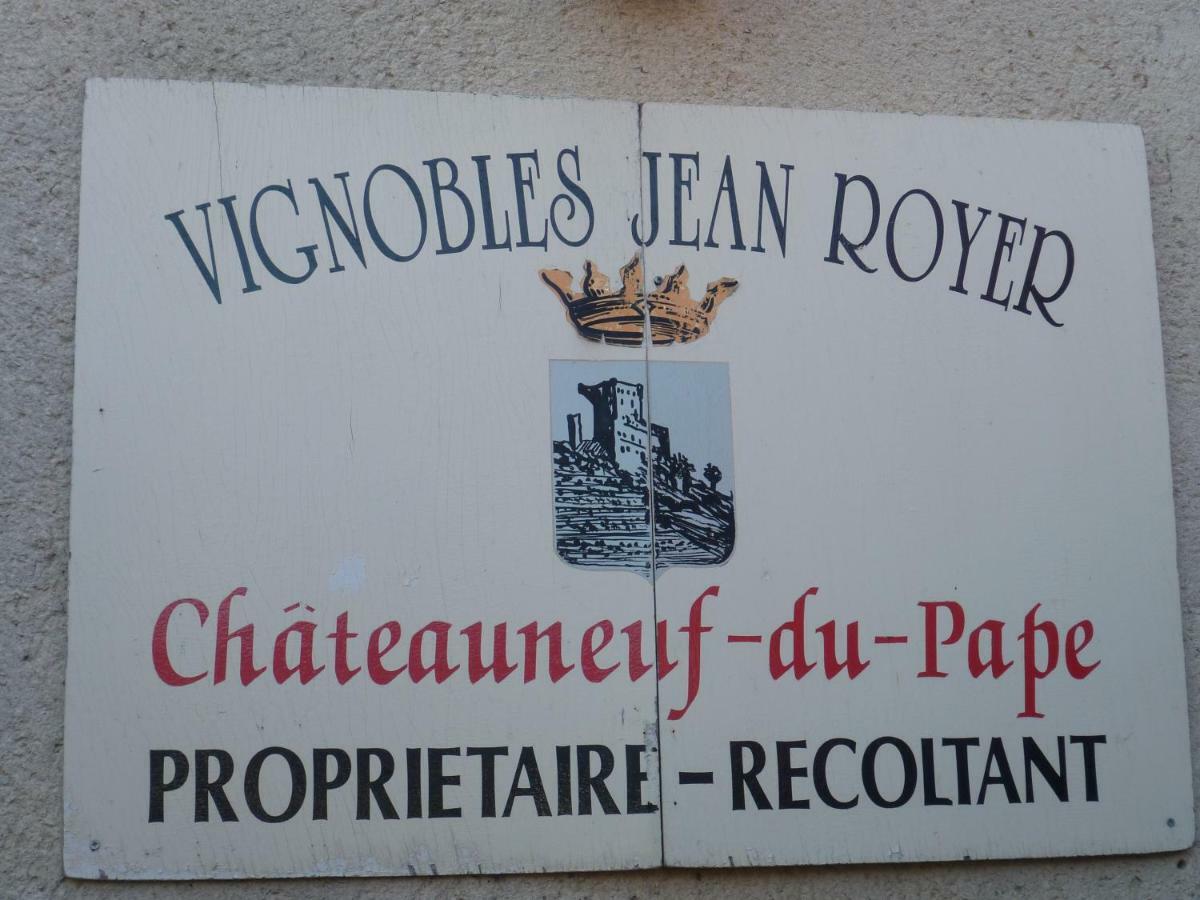 La Pergola Bed & Breakfast Chateauneuf-du-Pape Exterior photo